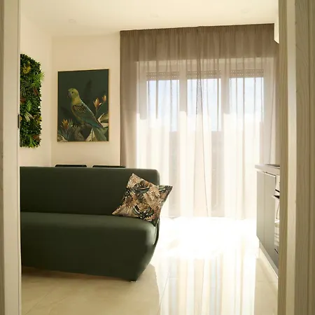 Lumina 4* Napoli